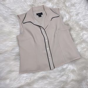 Chapter One Sportswear Inc Sleeveless Blouse